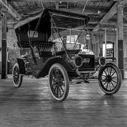 2014-04-04_18-27_14043_WTA_5DM3_HDR-5 Ford Piquette Plant In May 1904, after less than one year in operation, the board of the Ford Motor Company approved construction of a New England mill-style...