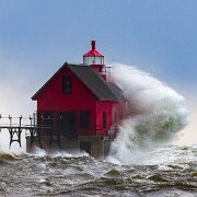 2020-11-01_022267_WTA_R5 Grand Haven Lighthouse Storm