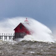 2020-11-01_022413_WTA_R5 Grand Haven Lighthouse Storm