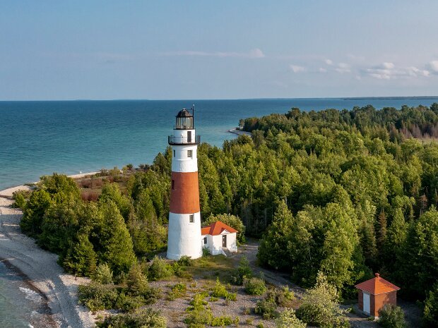 Middle Island