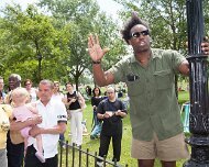 2006-06-04_11672_WTA_5DM1 Speakers Corner, London, England. Speakers' Corner is an area where open-air public speaking, debate and discussion are allowed. The original and most noted is...