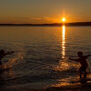 2012-08-28_20-19_09757_WTA_5DM3 Playing - Lake Superior Shoreline