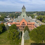 2025-09-12_287969_WTA_Mavic_4_Pro_6x The Clinton County Courthouse in Clinton, Iowa, completed in 1897, is an imposing example of Richardsonian Romanesque architecture, designed by architect G.S....
