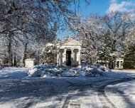 2015-11-22_83773_WTA_5DSR Woodlawn Cemetery, Detroit, Michigan