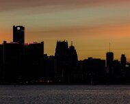 2015-10-10_82637_WTA_5DSR - pano - 7 images Detroit Skyline Panorama - Original is 31860 x 5336