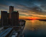 2022-09-02_089108_WTA_Mavic_3_HDR Detroit Sunrise