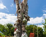 2013-08-13_15-17_29739_WTA_5DM3 The Heidelberg Project is an outdoor art project in Detroit, Michigan. It was created in 1986 by artist Tyree Guyton and his grandfather Sam Mackey (