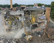 2026-08-14_321703_WTA_Mavic_4_1x Cooley High School was built in 1928 on Detroit's northwest side at 15055 Hubbell Avenue, designed by the architectural firm Donaldson & Meier at a cost of...