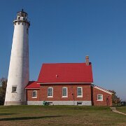 2011-10-09_10-24_15276_WTA_5DM2-2 Tawas Point Light House